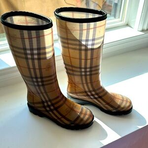 Authentic Burberry Rain Boots
